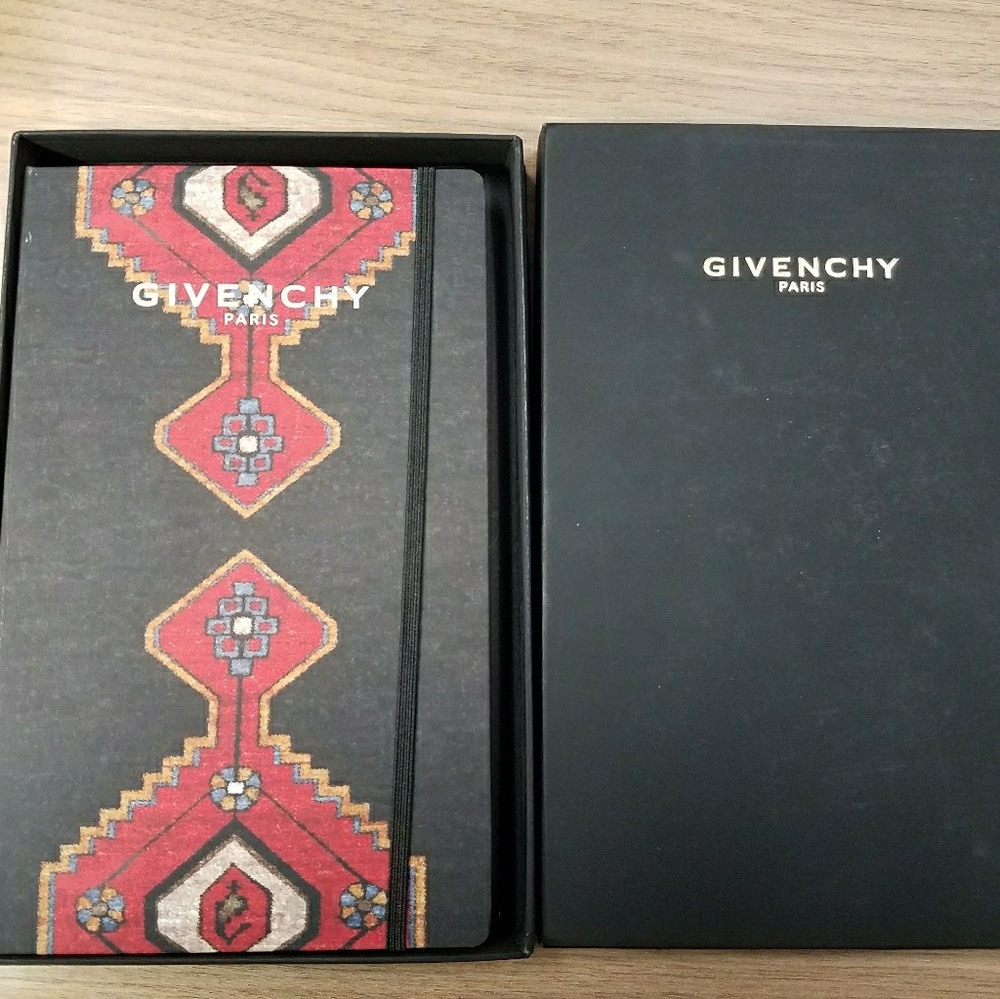 Givenchy Journal special edition